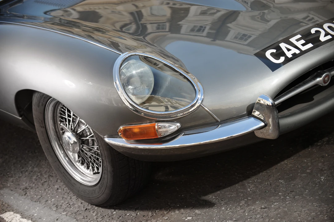 1965 Jaguar E-Type Series 1 - Image 2 of 11