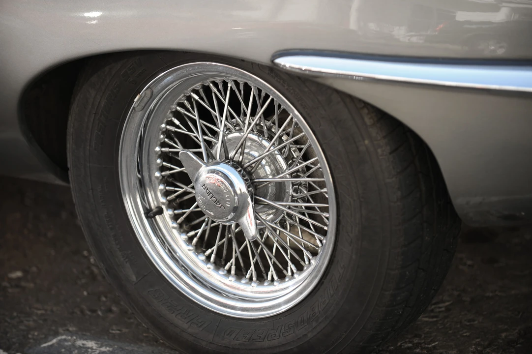 1965 Jaguar E-Type Series 1 - Image 7 of 11