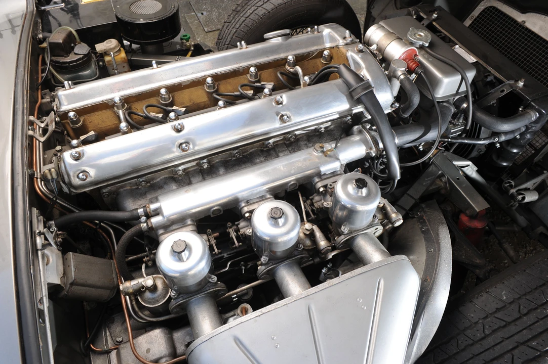 1965 Jaguar E-Type Series 1 - Image 9 of 11