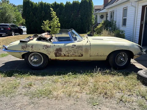 1965 Jaguar E-Type Series 1 - Image 4 of 31
