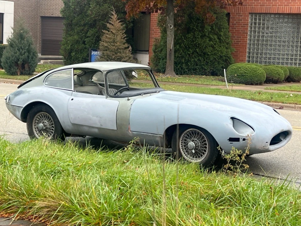 1965 Jaguar E-Type Series 1 - Image 2 of 6