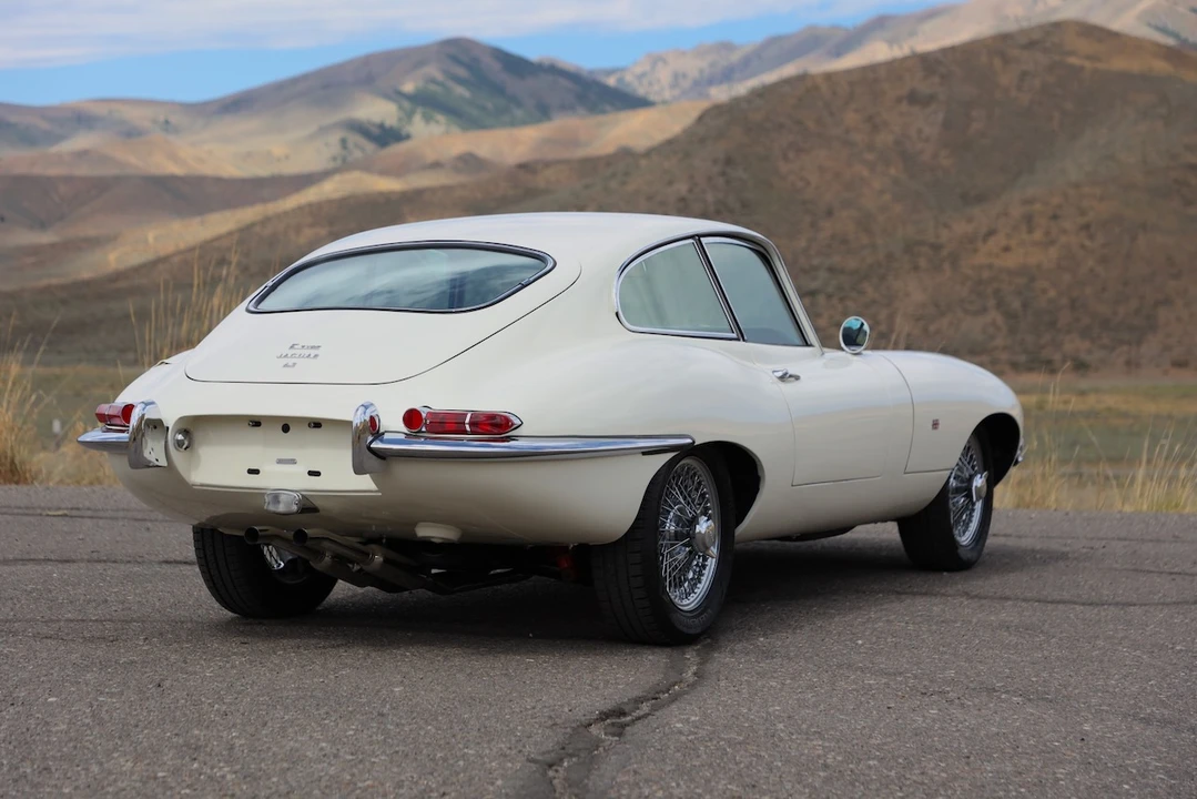 1965 Jaguar E-Type Series 1 - Image 17 of 31