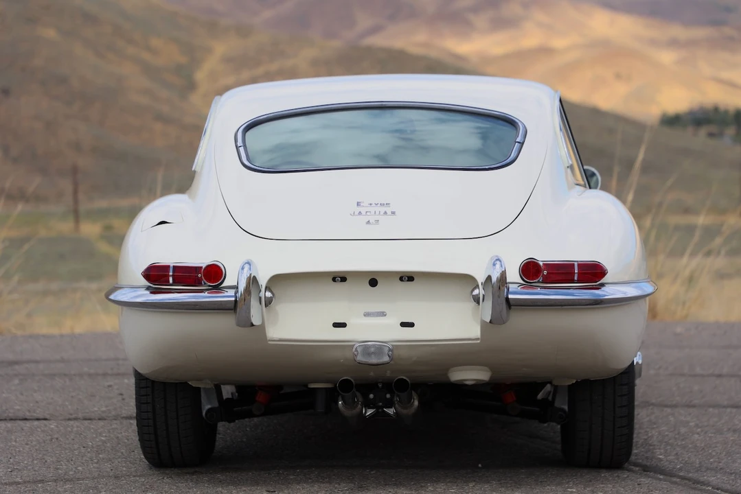 1965 Jaguar E-Type Series 1 - Image 12 of 31