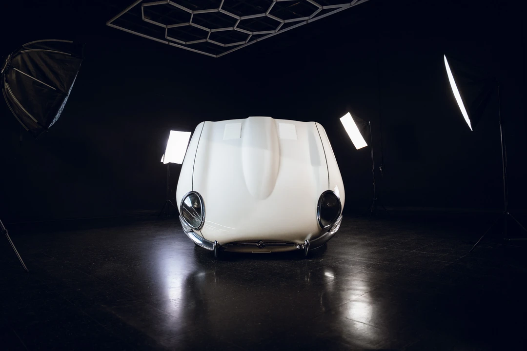 1965 Jaguar E-Type Series 1 - Image 28 of 31