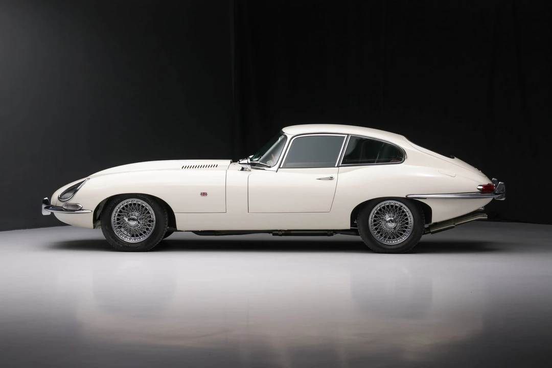 1965 Jaguar E-Type Series 1 - Image 3 of 31