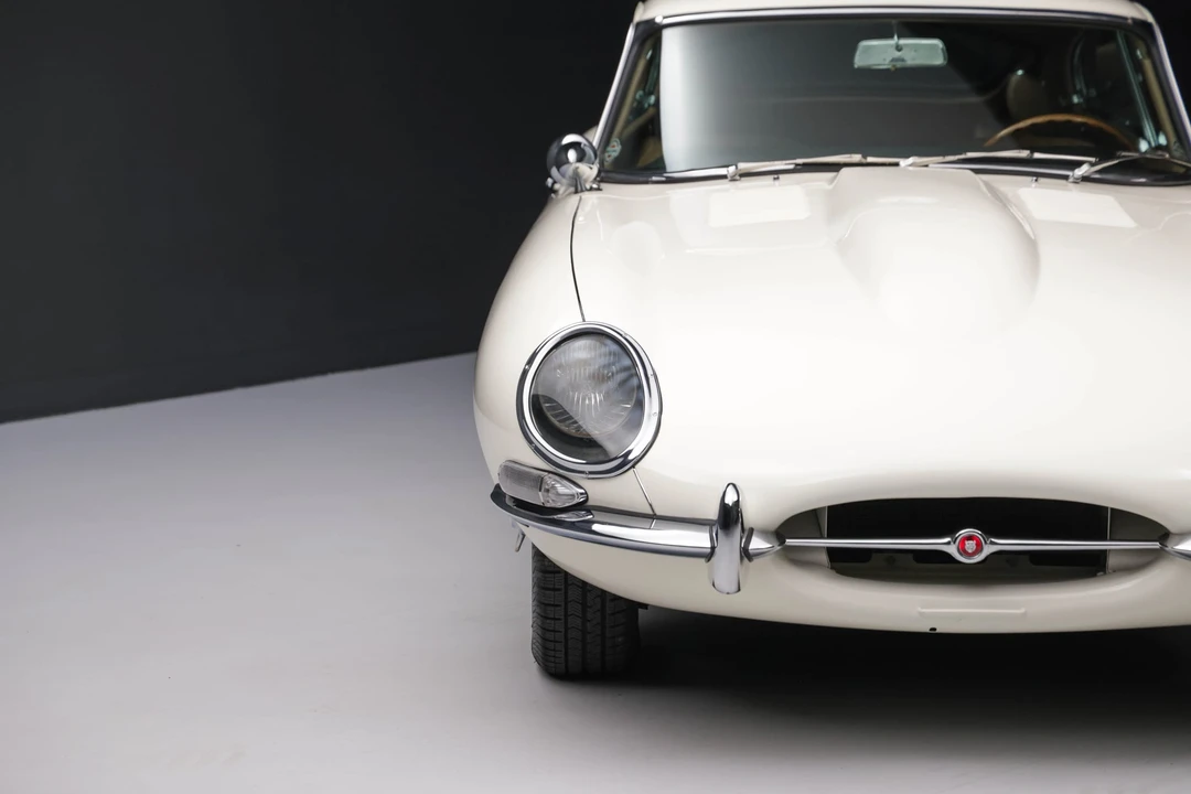 1965 Jaguar E-Type Series 1 - Image 16 of 31