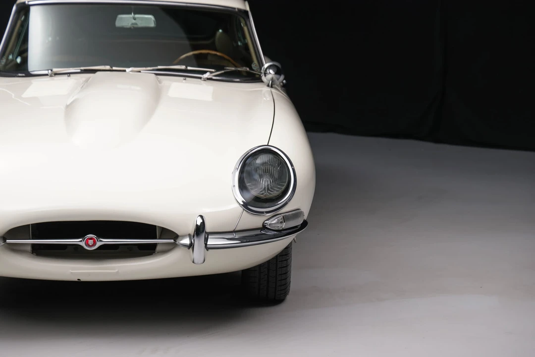 1965 Jaguar E-Type Series 1 - Image 17 of 31
