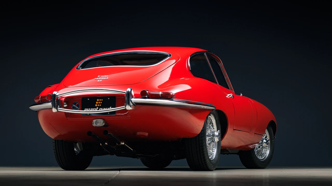 1965 Jaguar E-Type Series 1 - Image 17 of 31