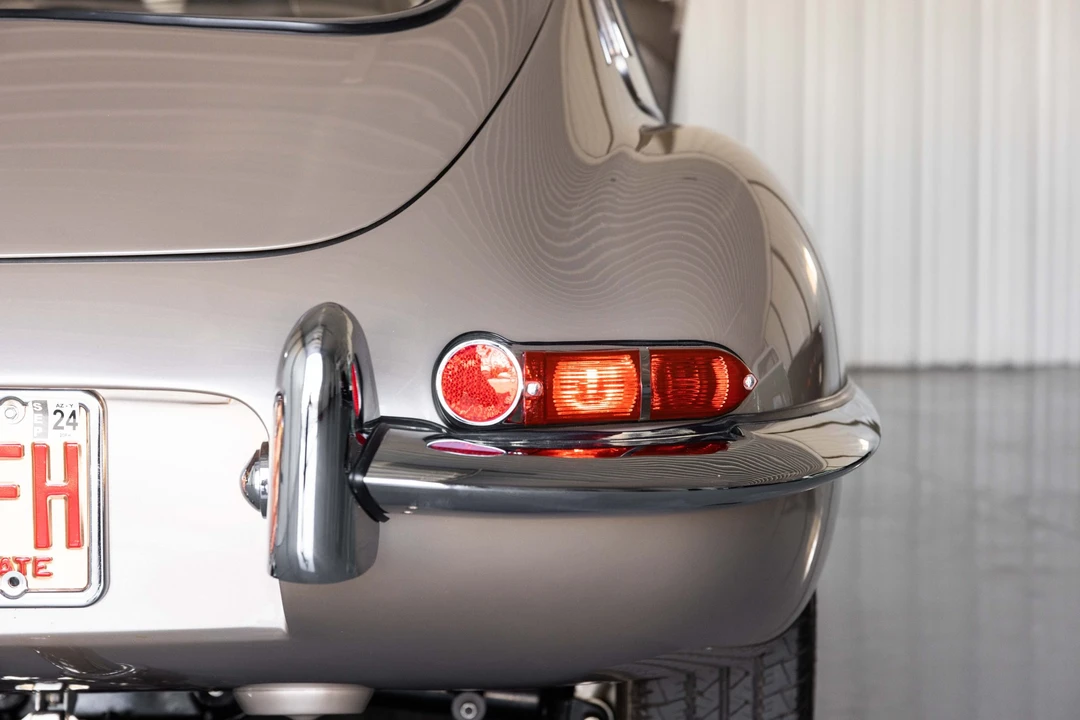 1965 Jaguar E-Type Series 1 - Image 28 of 31