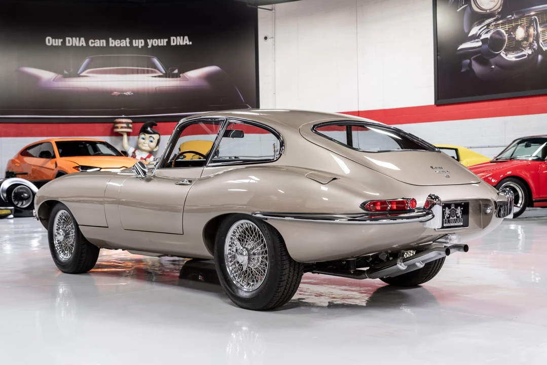 1965 Jaguar E-Type Series 1 - Image 9 of 31