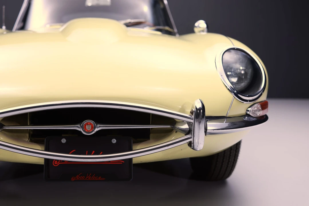 1965 Jaguar E-Type Series 1 - Image 23 of 31