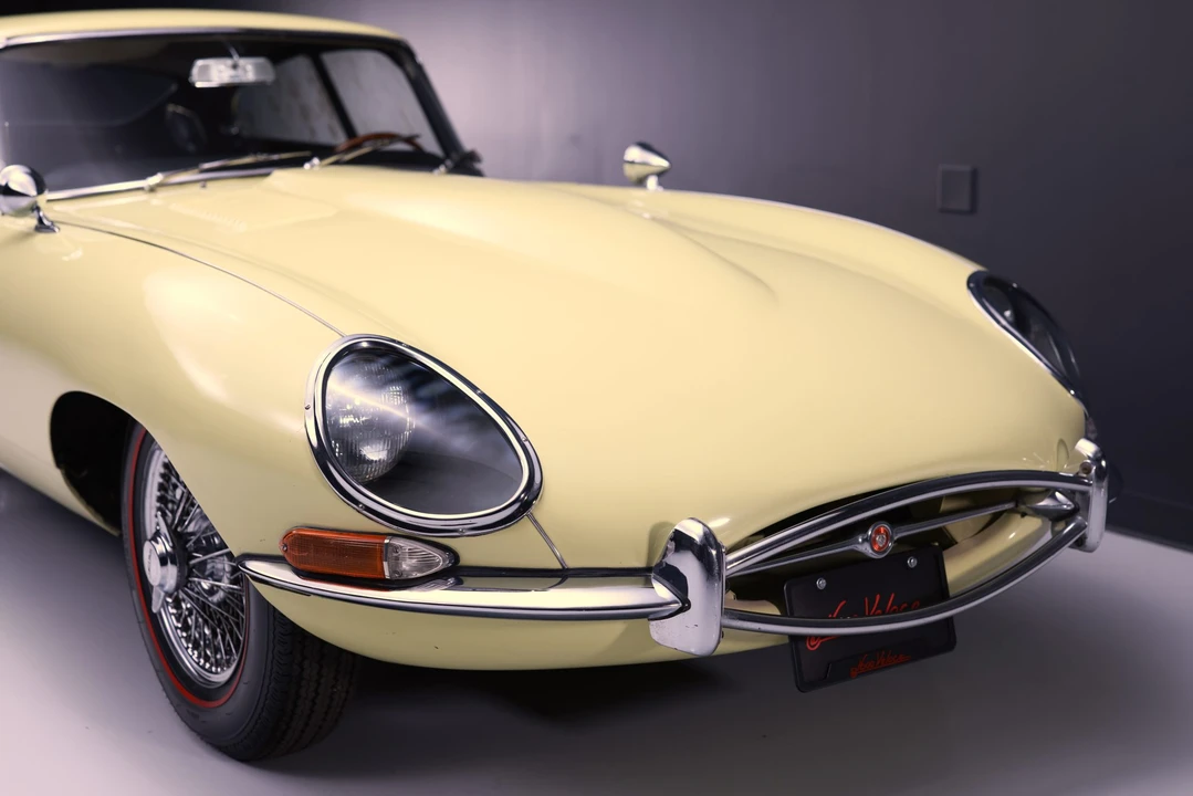 1965 Jaguar E-Type Series 1 - Image 19 of 31