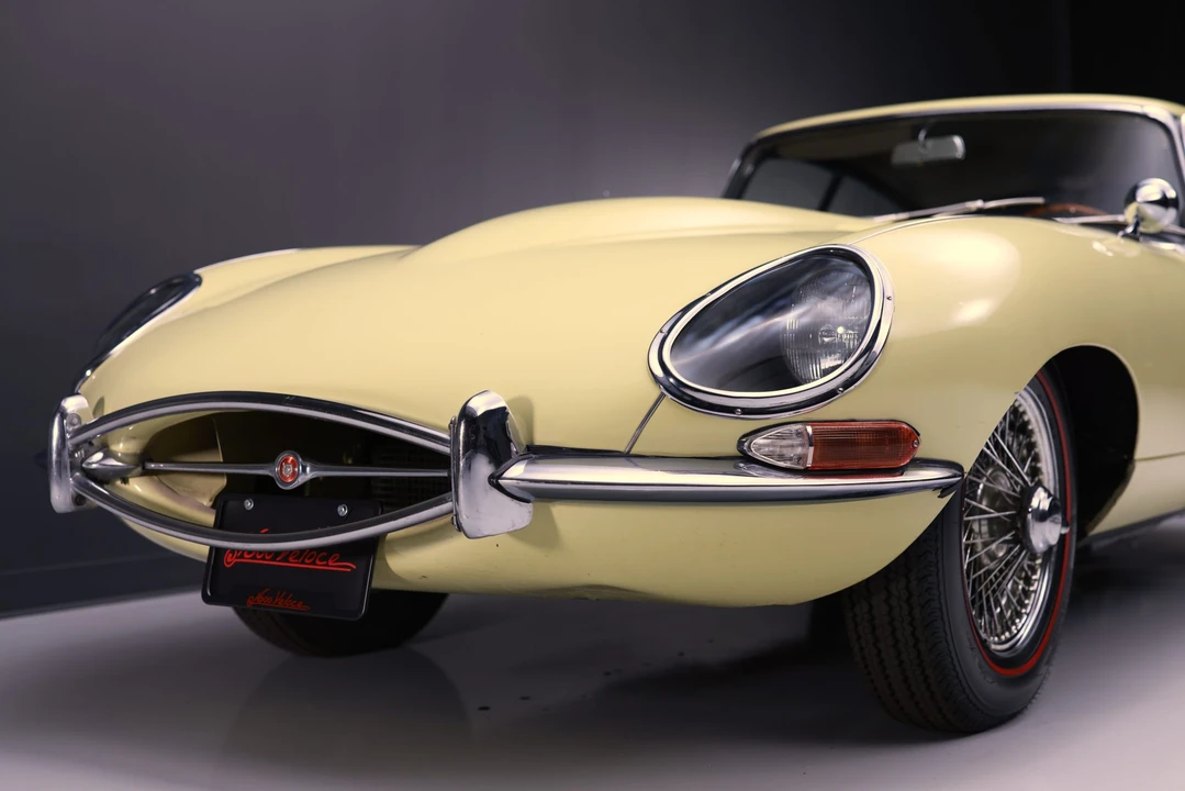 1965 Jaguar E-Type Series 1 - Image 18 of 31