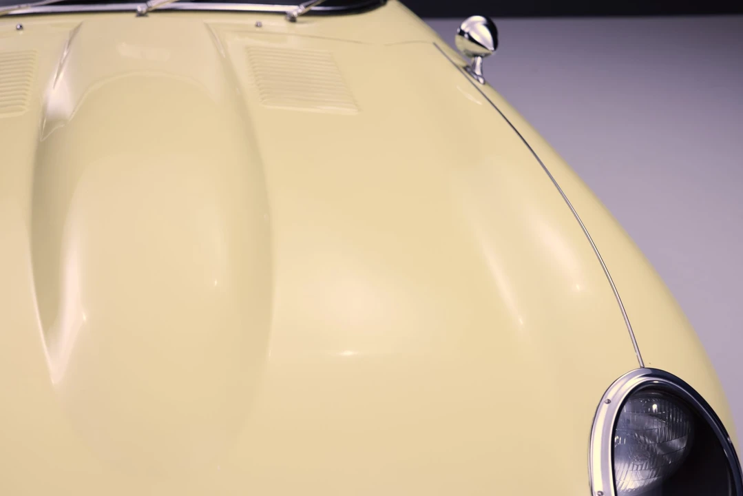 1965 Jaguar E-Type Series 1 - Image 28 of 31