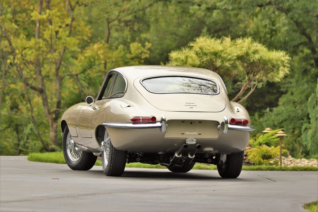 1965 Jaguar E-Type Series 1 - Image 24 of 31