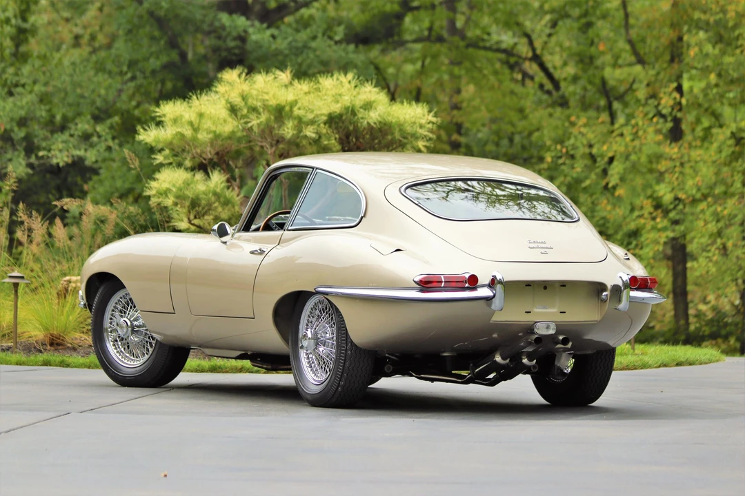 1965 Jaguar E-Type Series 1 - Image 22 of 31