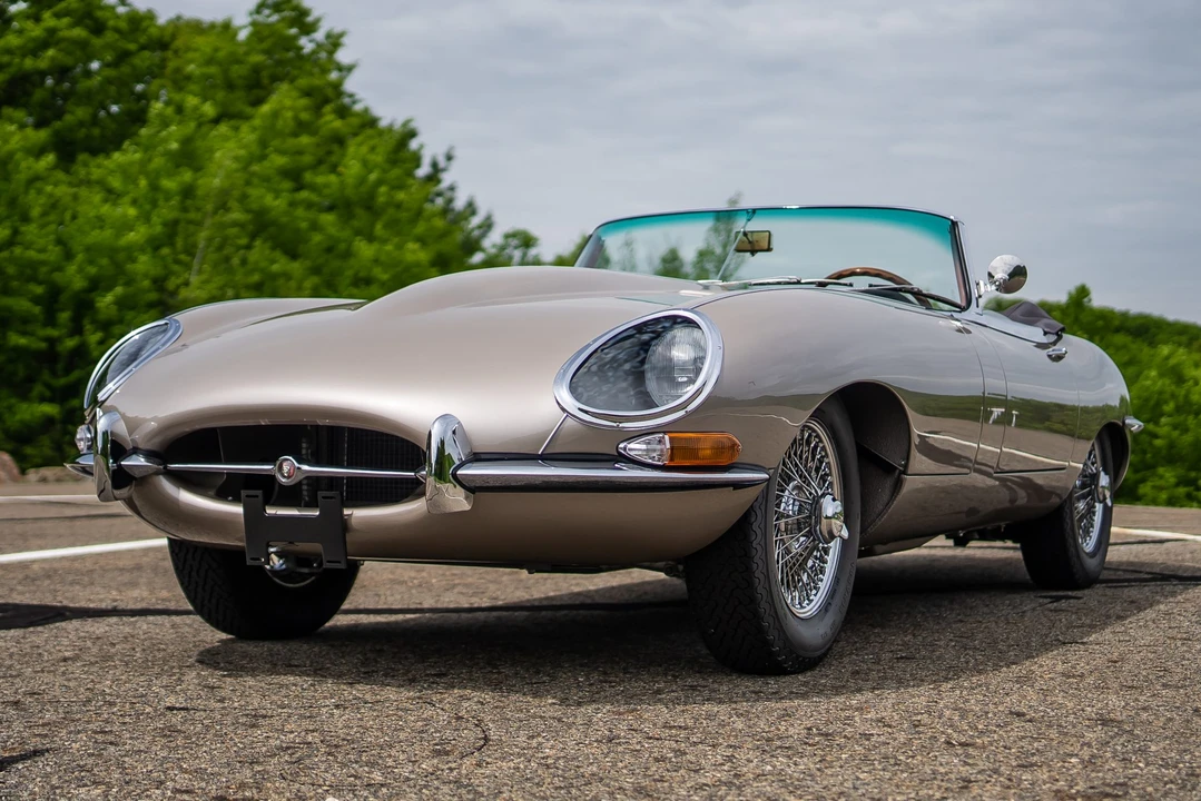 1965 Jaguar E-Type Series 1 - Image 2 of 31