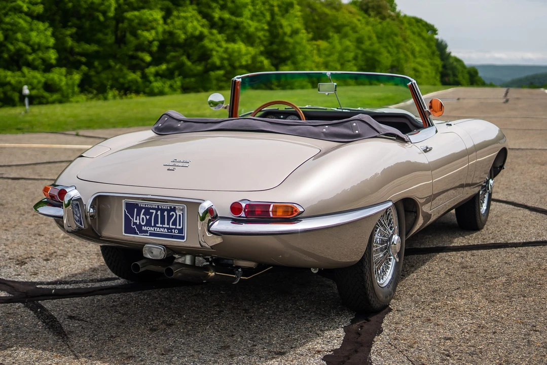 1965 Jaguar E-Type Series 1 - Image 17 of 31