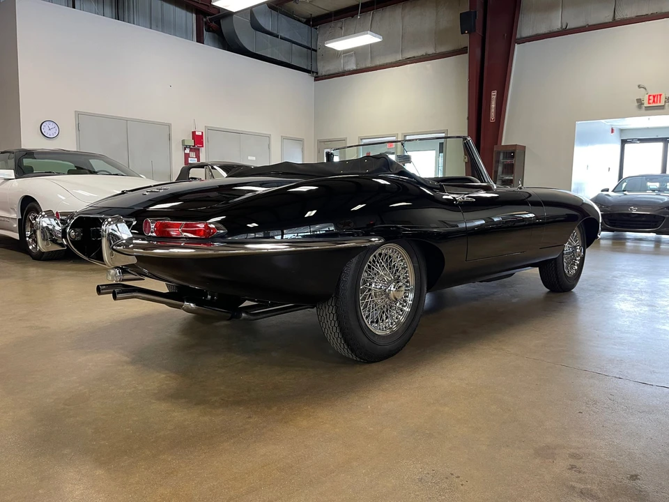 1965 Jaguar E-Type Series 1 - Image 29 of 31