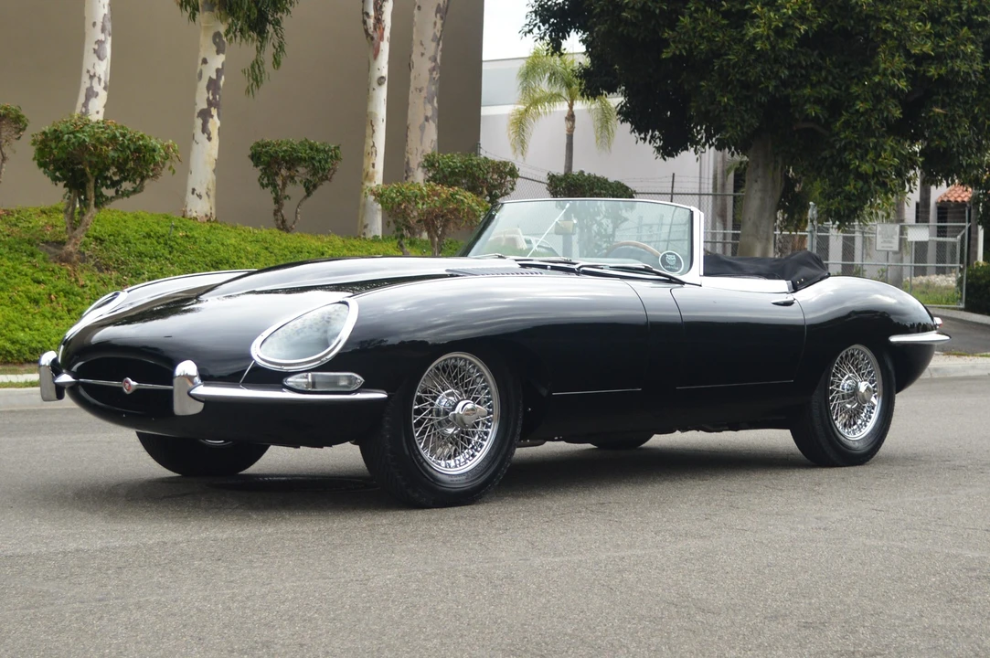 1965 Jaguar E-Type Series 1 - Image 2 of 31