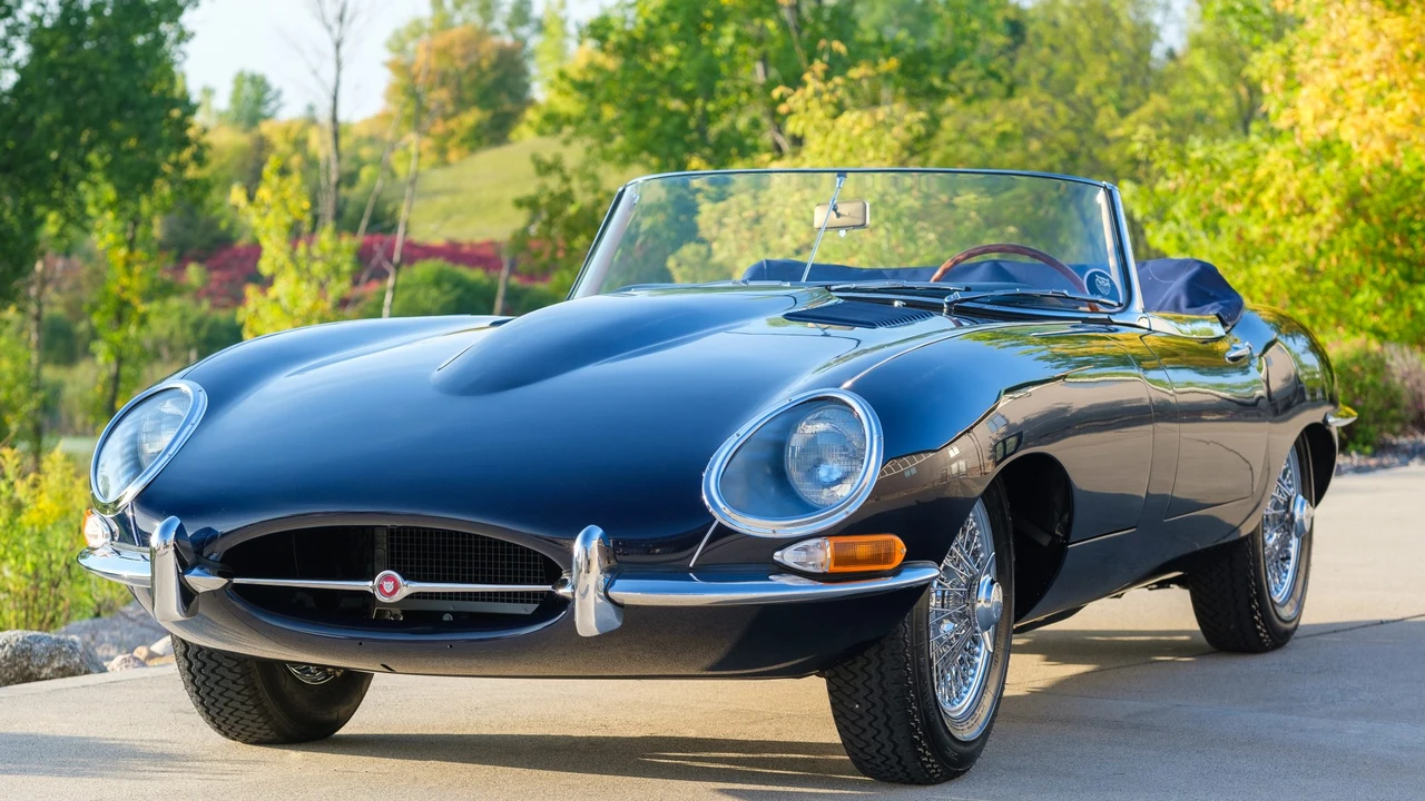 1965 Jaguar E-Type Series 1 - Image 19 of 31