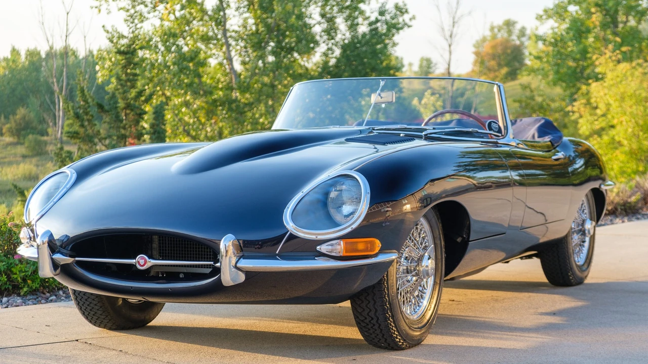1965 Jaguar E-Type Series 1 - Image 22 of 31