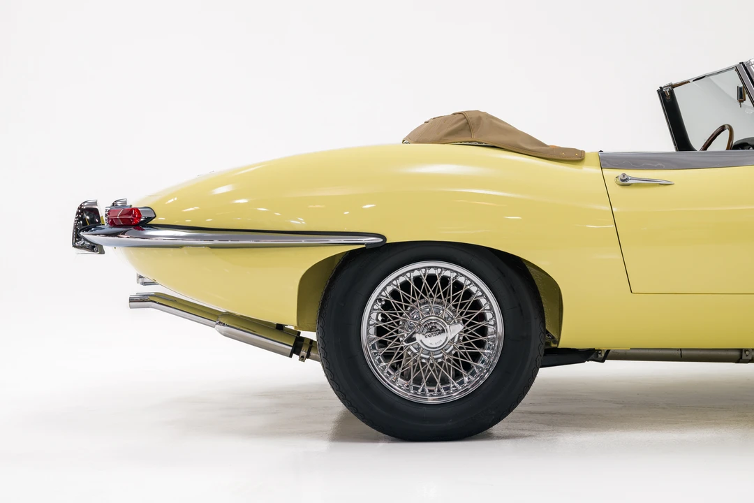 1965 Jaguar E-Type Series 1 - Image 28 of 31