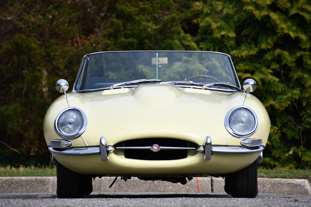 1965 Jaguar E-Type Series 1 - Image 3 of 31