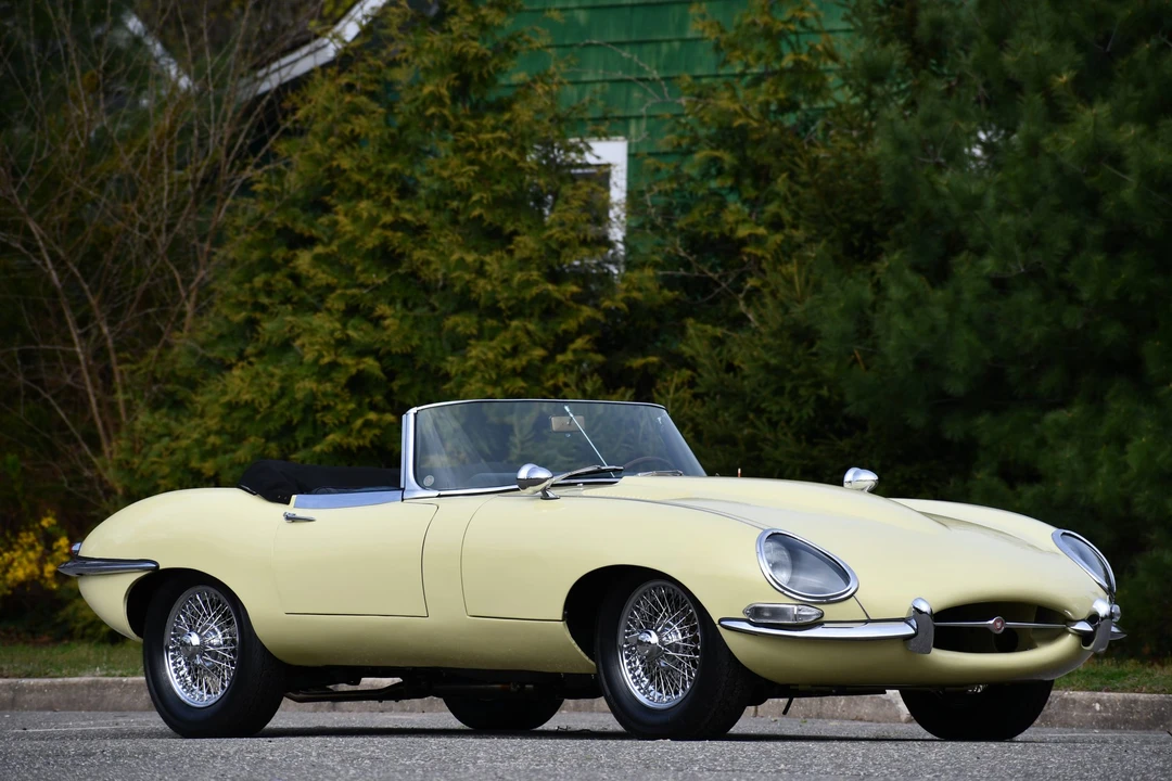 1965 Jaguar E-Type Series 1 - Image 2 of 31