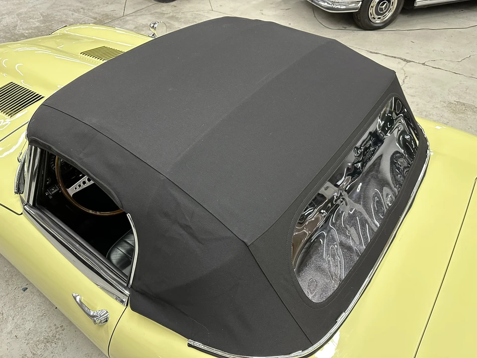 1965 Jaguar E-Type Series 1 - Image 28 of 31
