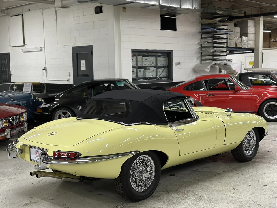 1965 Jaguar E-Type Series 1 - Image 22 of 31