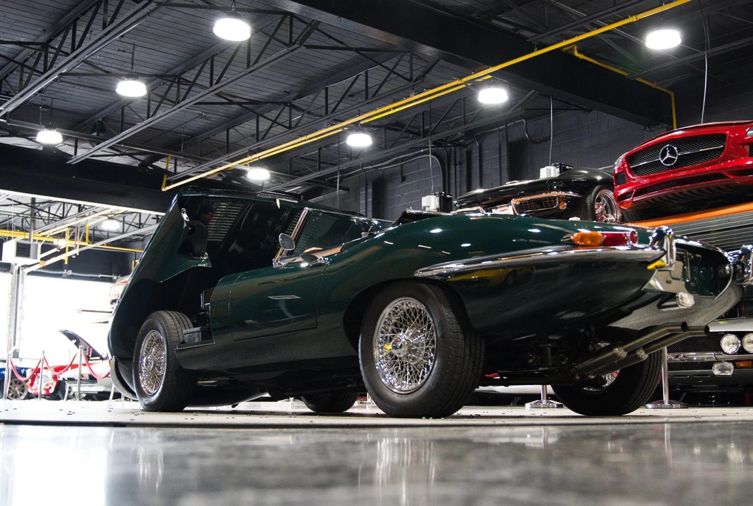 1965 Jaguar E-Type Series 1 - Image 24 of 31