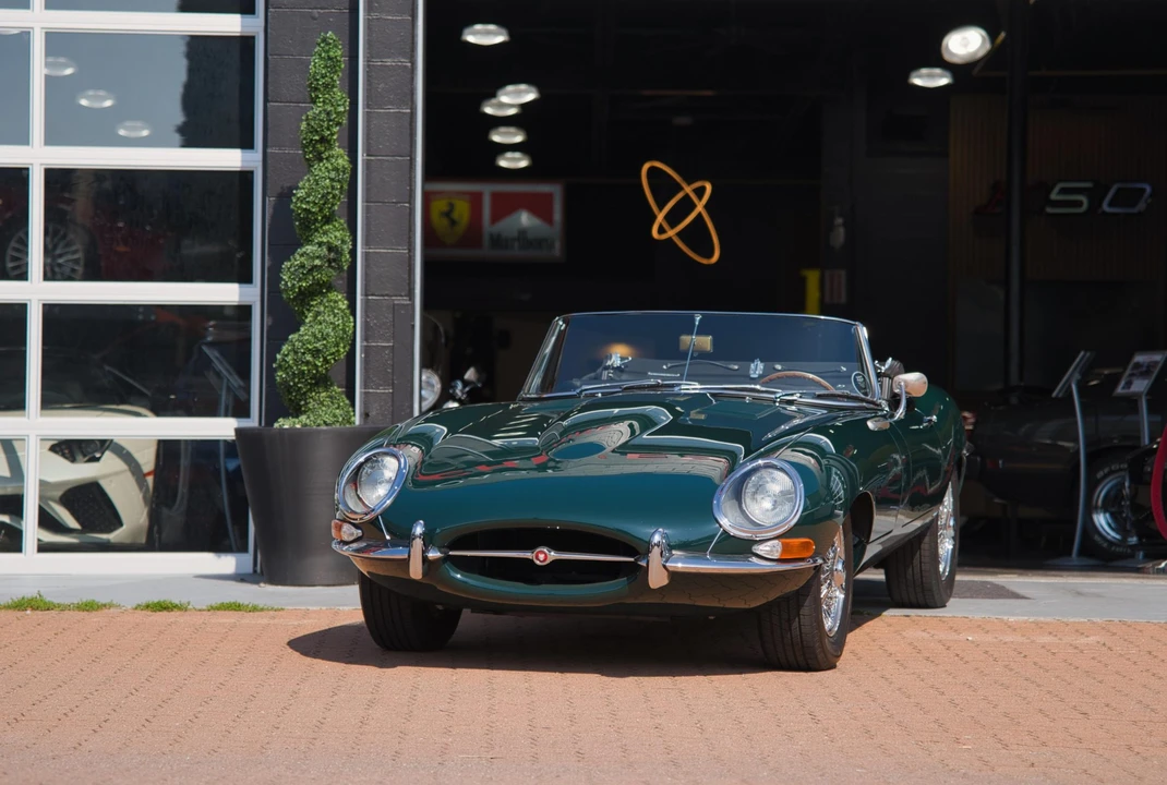 1965 Jaguar E-Type Series 1 - Image 5 of 31