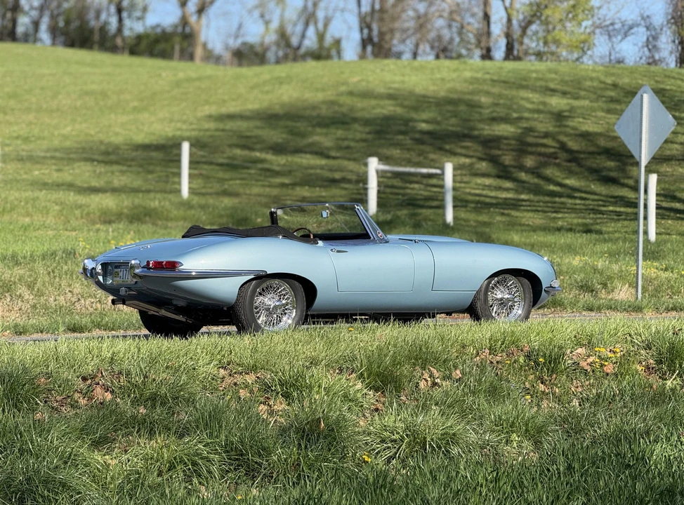 1965 Jaguar E-Type Series 1 - Image 17 of 31