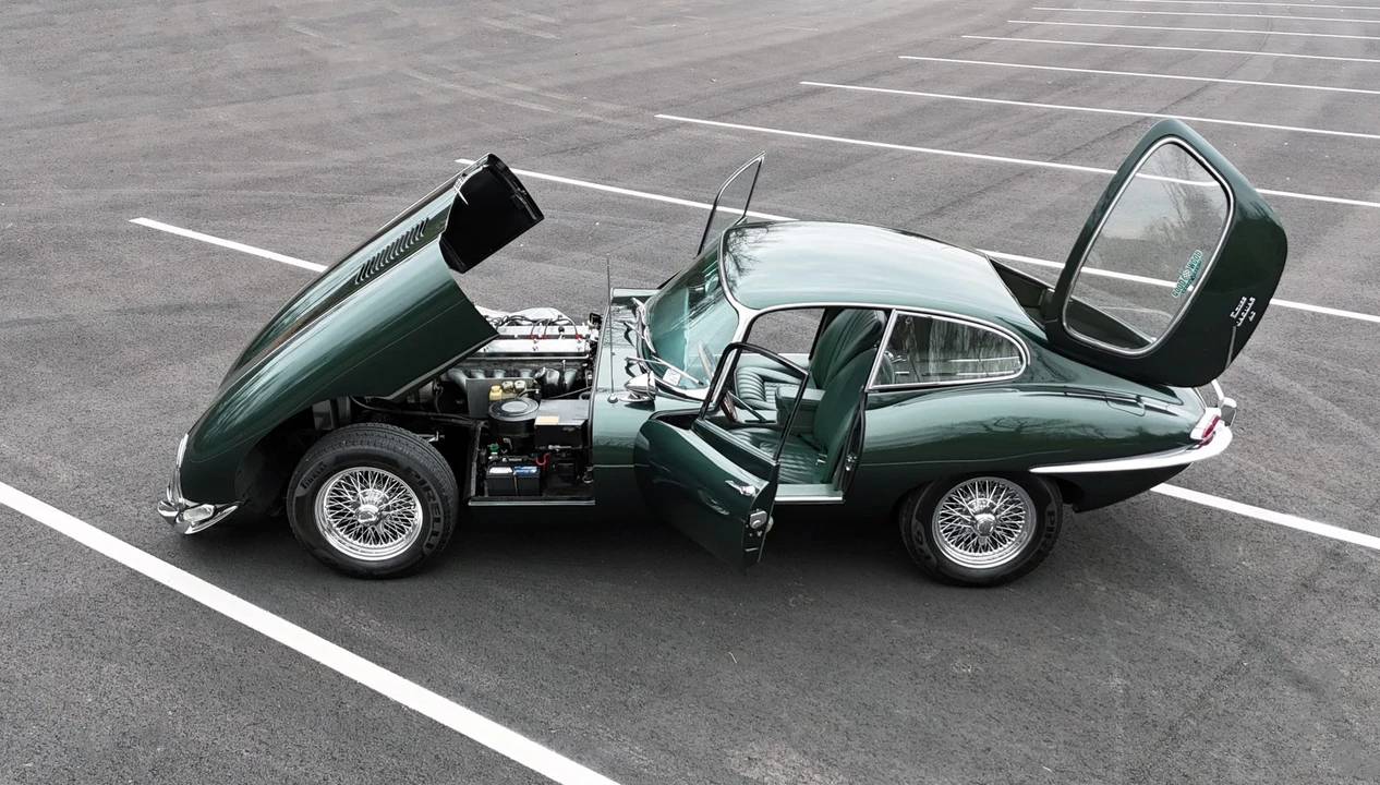1965 Jaguar E-Type Series 1 - Image 24 of 31