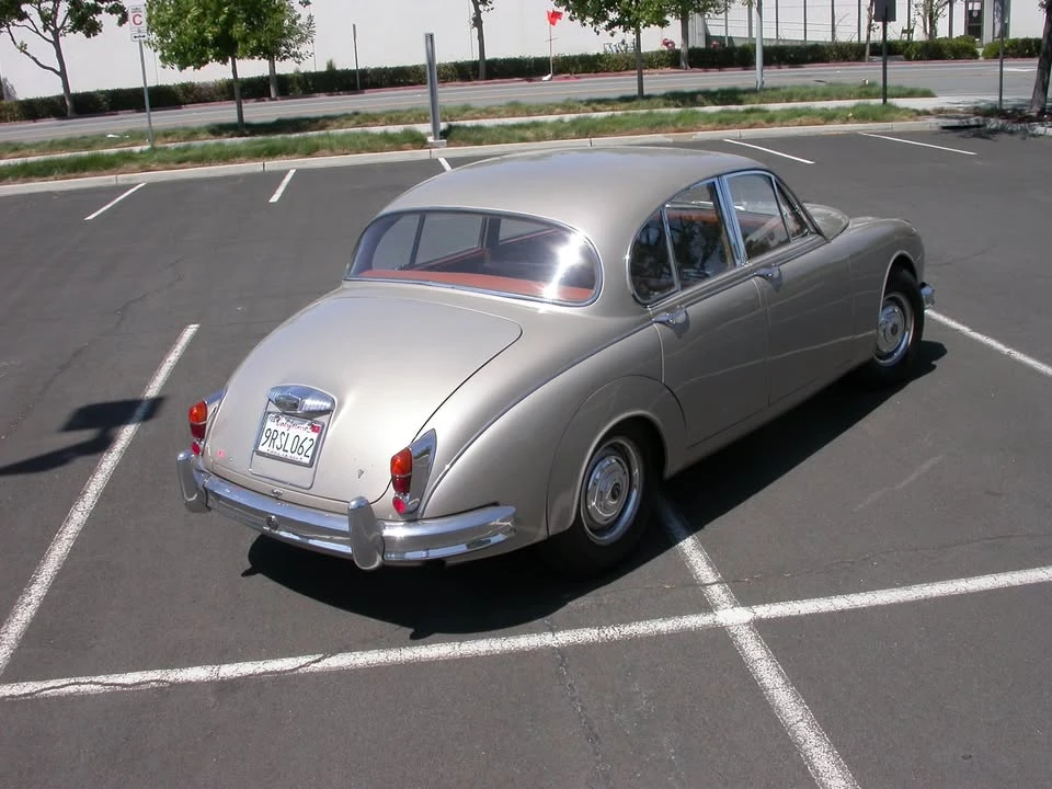 1965 Jaguar Mark II - Image 3 of 17