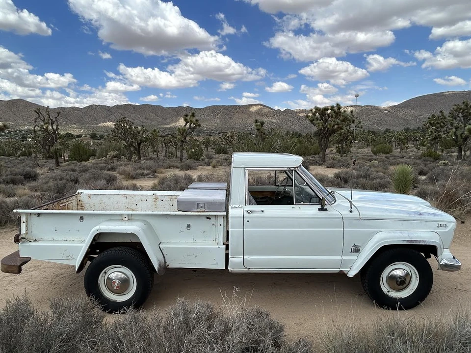 1965 Jeep SJ Gladiator - Image 7 of 31