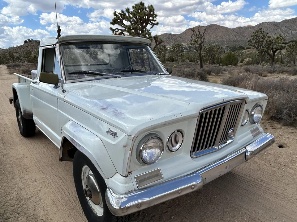 1965 Jeep SJ Gladiator - Image 2 of 31