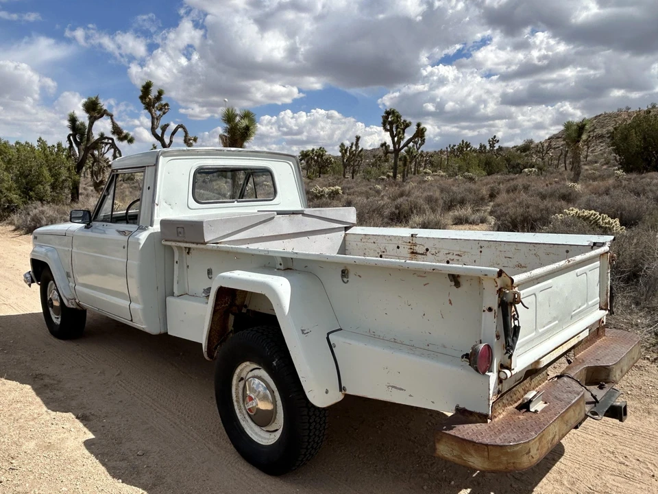 1965 Jeep SJ Gladiator - Image 19 of 31