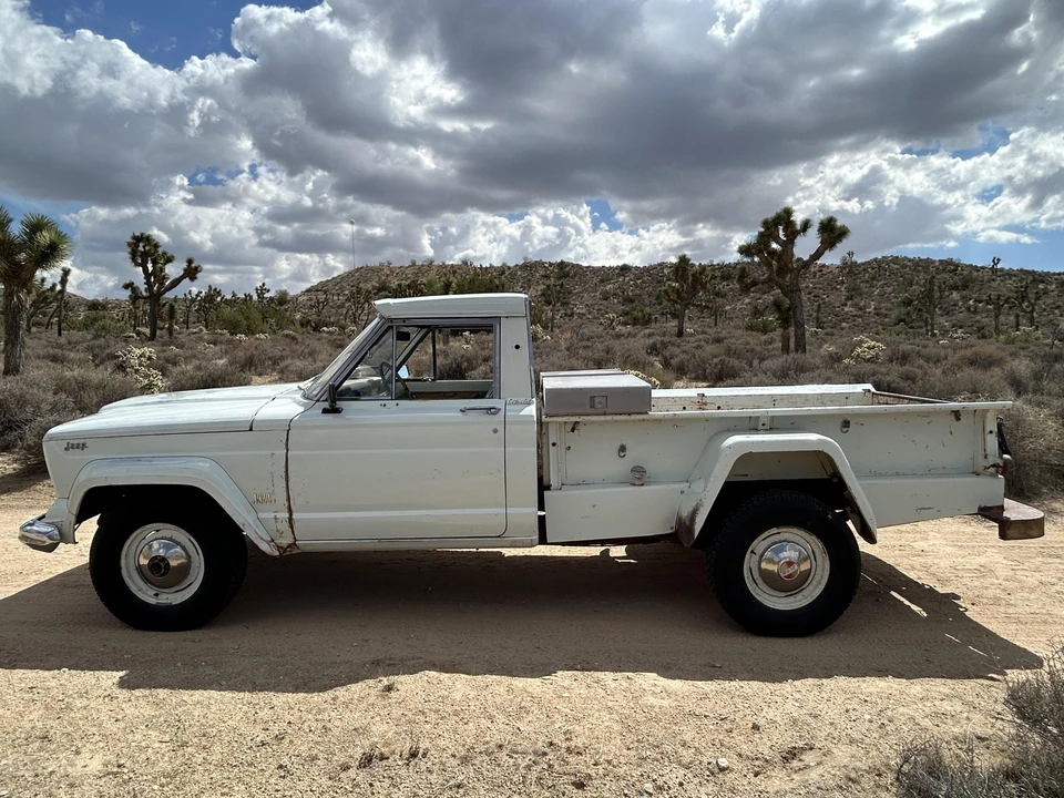 1965 Jeep SJ Gladiator - Image 22 of 31