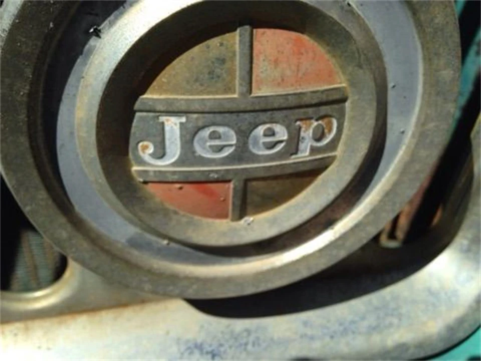 1965 Jeep SJ Gladiator - Image 9 of 20