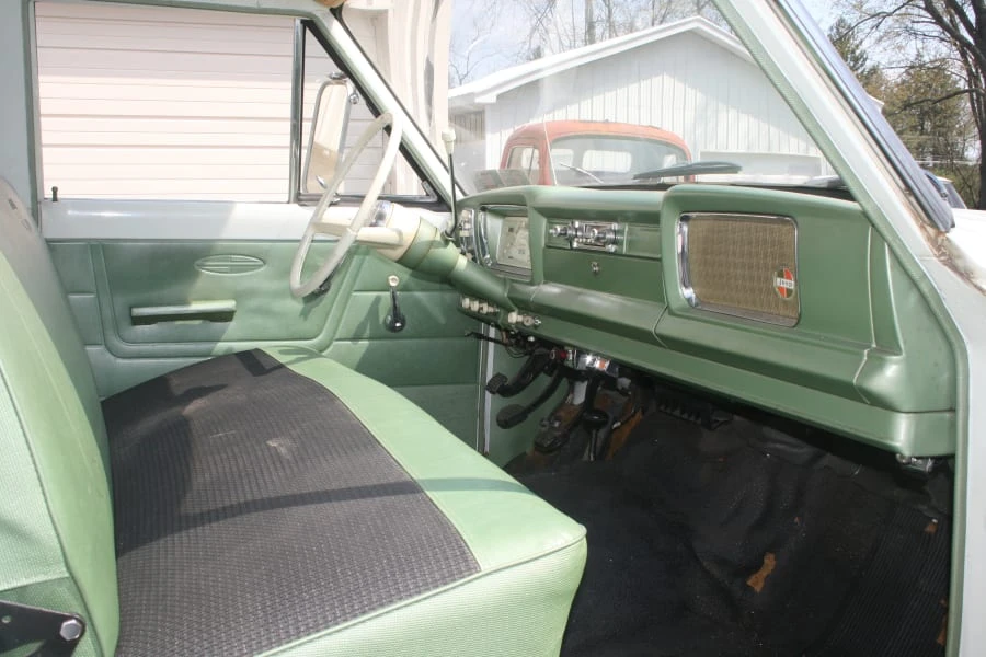 1965 Jeep SJ Gladiator - Image 3 of 8