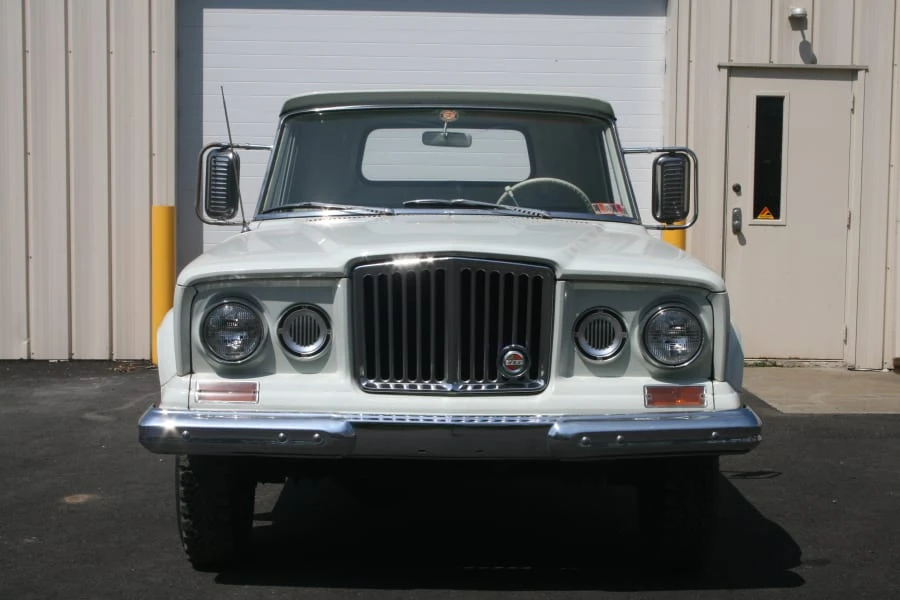 1965 Jeep SJ Gladiator - Image 6 of 8