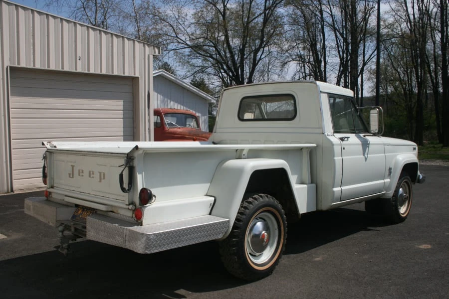 1965 Jeep SJ Gladiator - Image 7 of 8