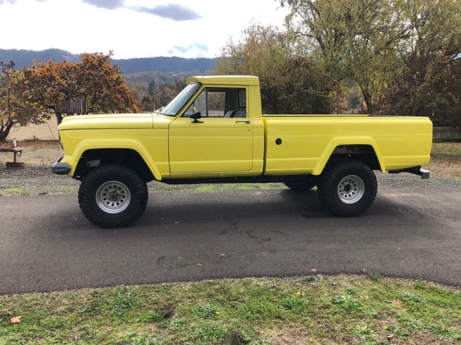 1965 Jeep SJ Gladiator - Image 2 of 12