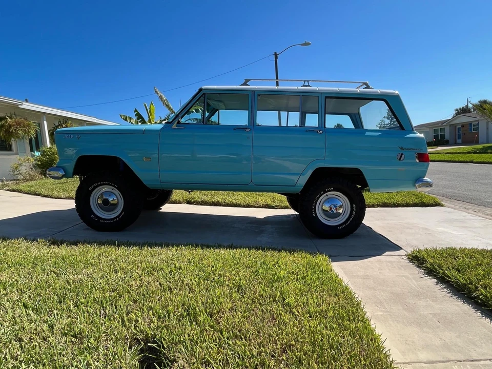 1965 Jeep SJ Wagoneer - Image 25 of 31
