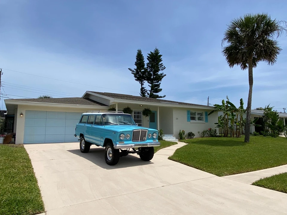 1965 Jeep SJ Wagoneer - Image 9 of 31