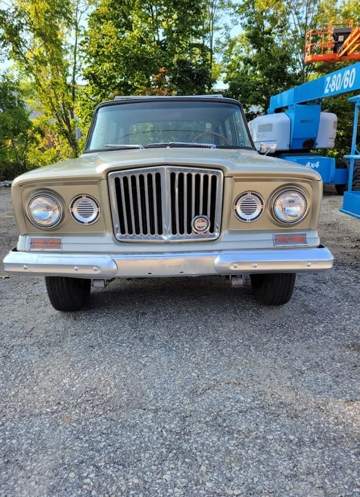 1965 Jeep SJ Wagoneer - Image 10 of 31