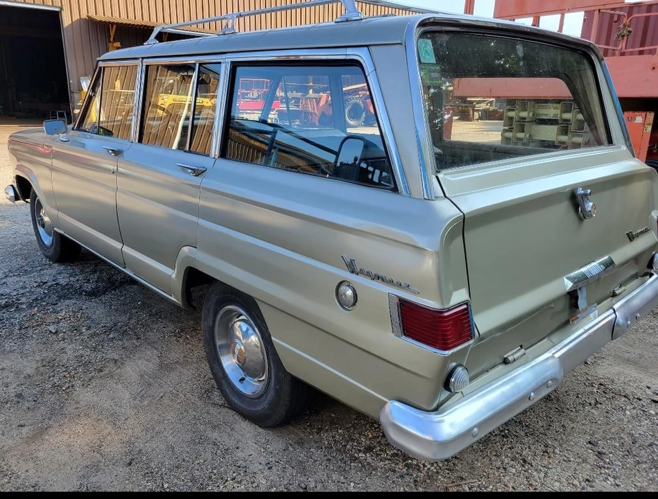 1965 Jeep SJ Wagoneer - Image 20 of 31