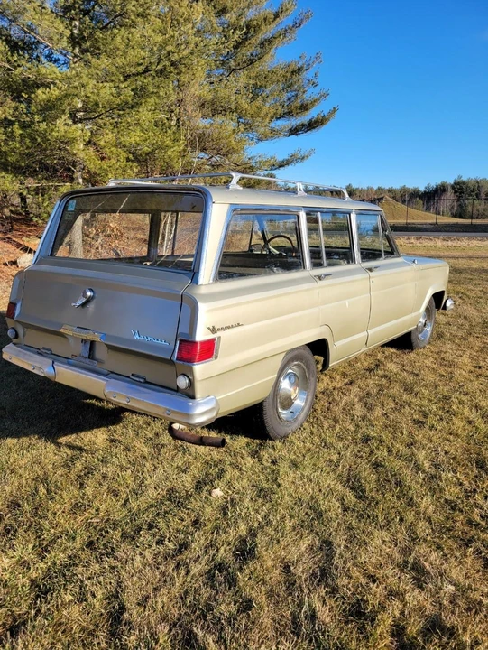 1965 Jeep SJ Wagoneer - Image 6 of 31